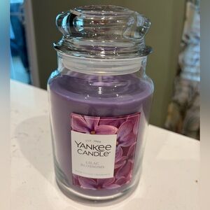 YANKEE CANDLE FRESH LILACS JAR CANDLE NWT!